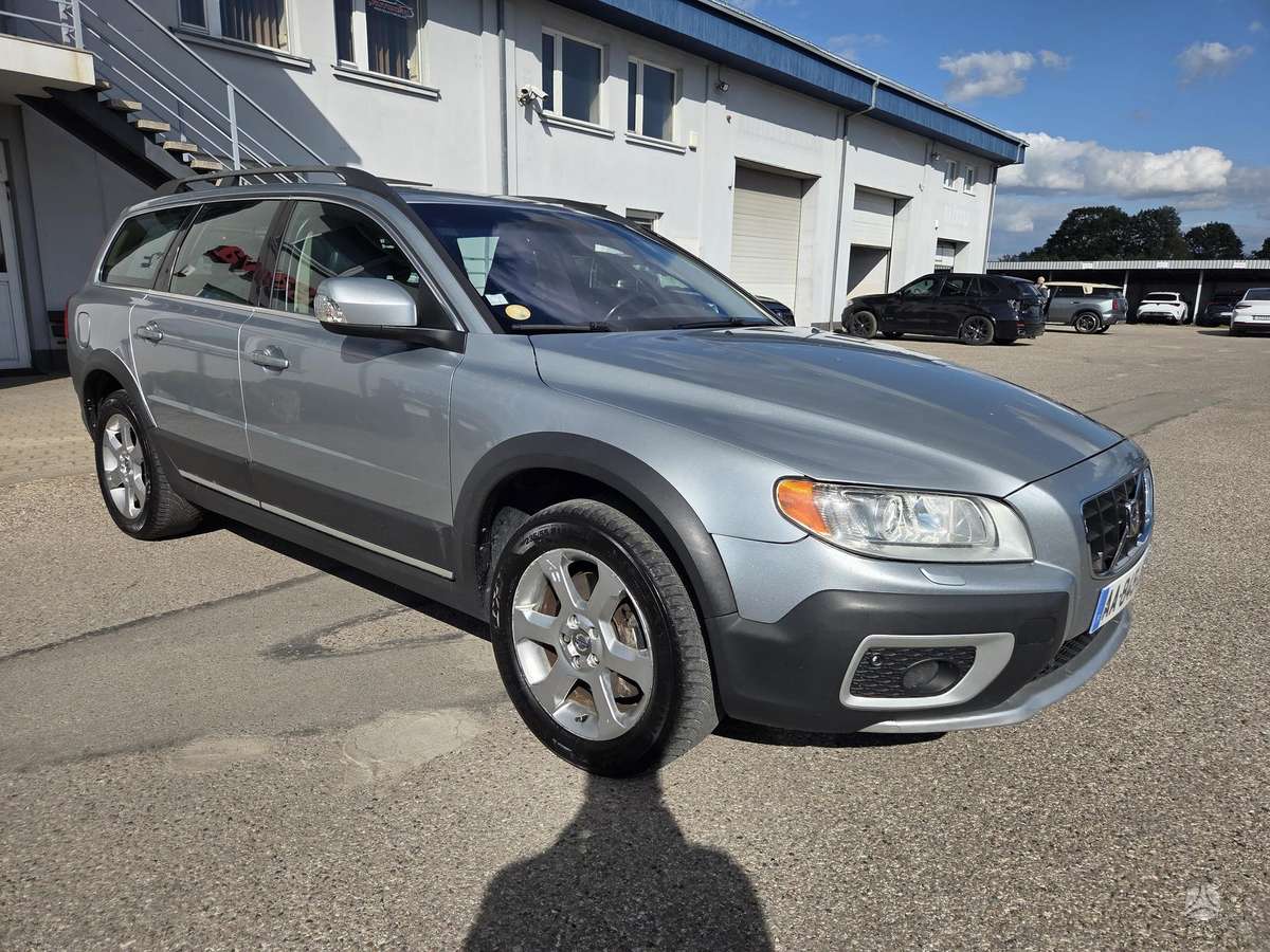 Volvo XC70, 2.4 l., Универсал