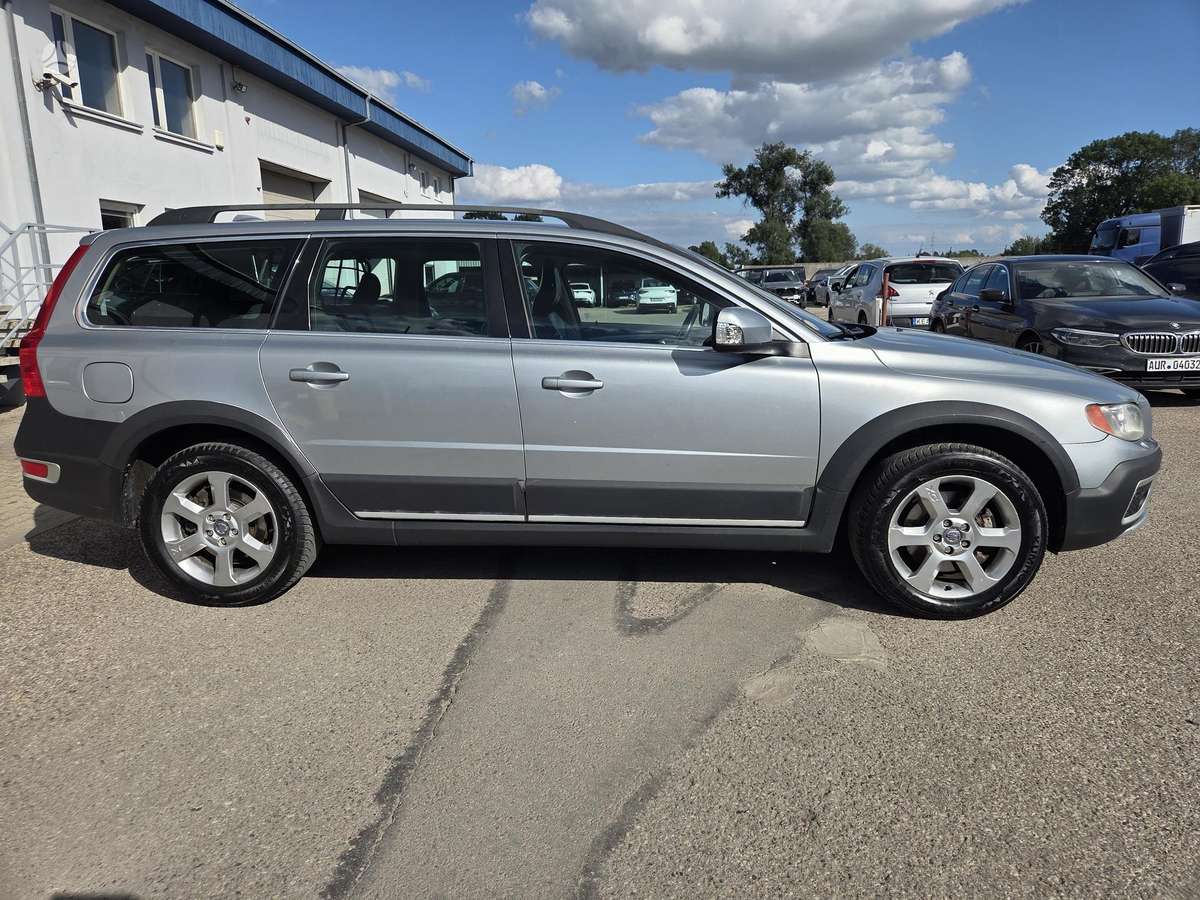 Volvo XC70, 2.4 l., Универсал