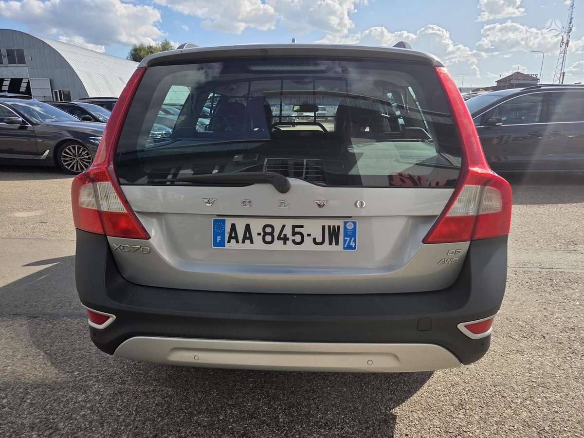 Volvo XC70, 2.4 l., Универсал