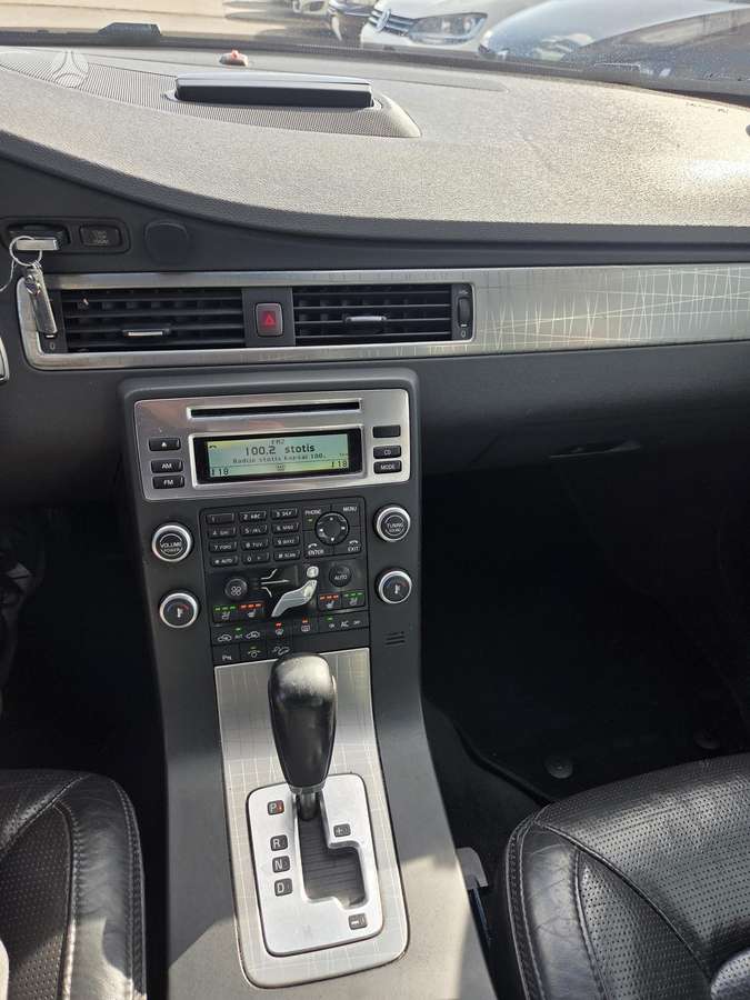 Volvo XC70, 2.4 l., Универсал