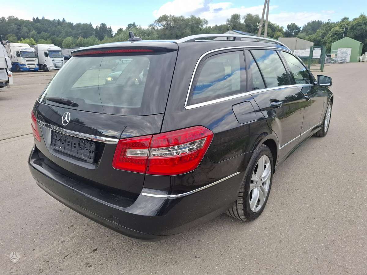 Mercedes-Benz E220, 2.1 l., Универсал