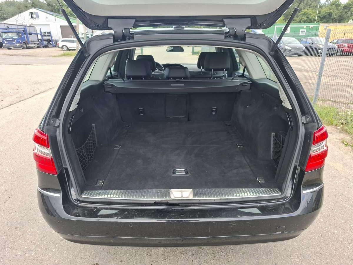 Mercedes-Benz E220, 2.1 l., Универсал