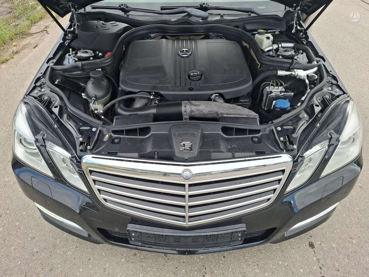 Mercedes-Benz E220, 2.1 l., Универсал