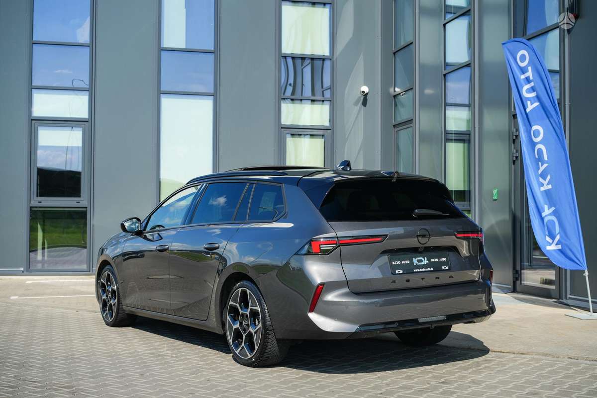 Opel Astra, 1.2 l., Универсал