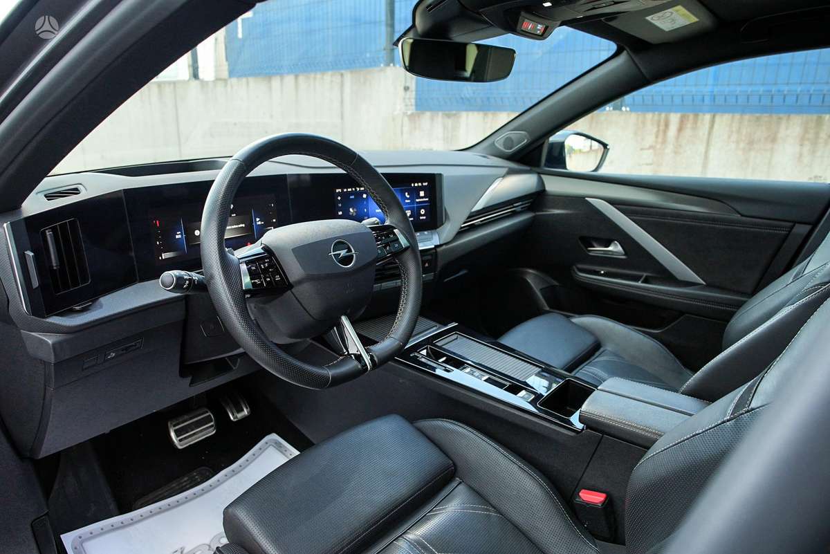 Opel Astra, 1.2 l., Универсал