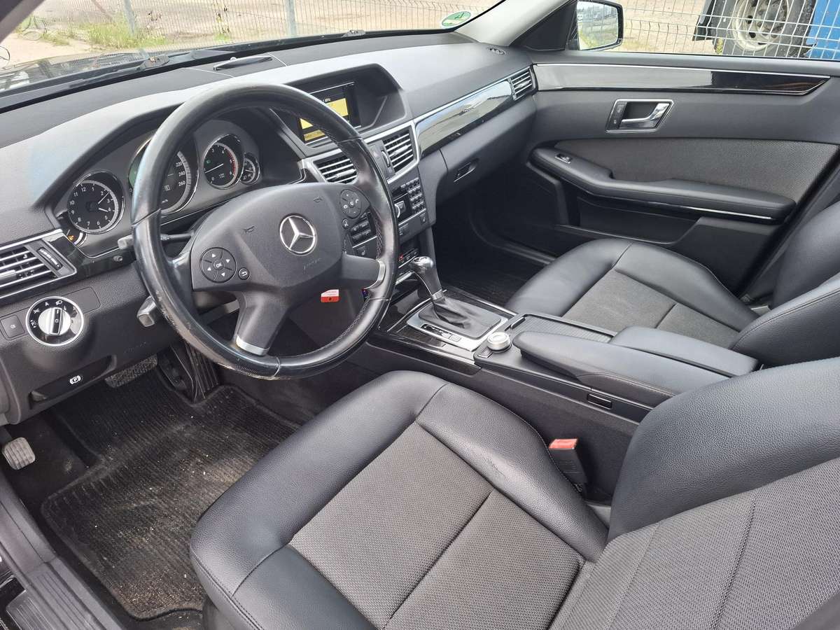 Mercedes-Benz E220, 2.1 l., Универсал