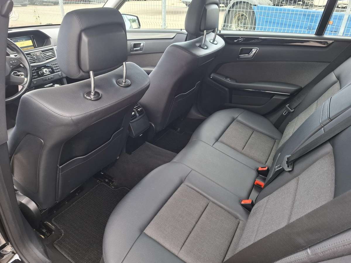 Mercedes-Benz E220, 2.1 l., Универсал