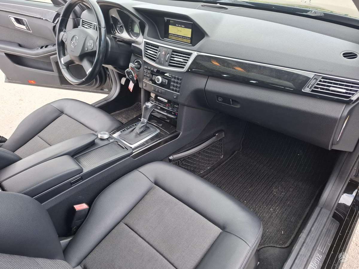 Mercedes-Benz E220, 2.1 l., Универсал