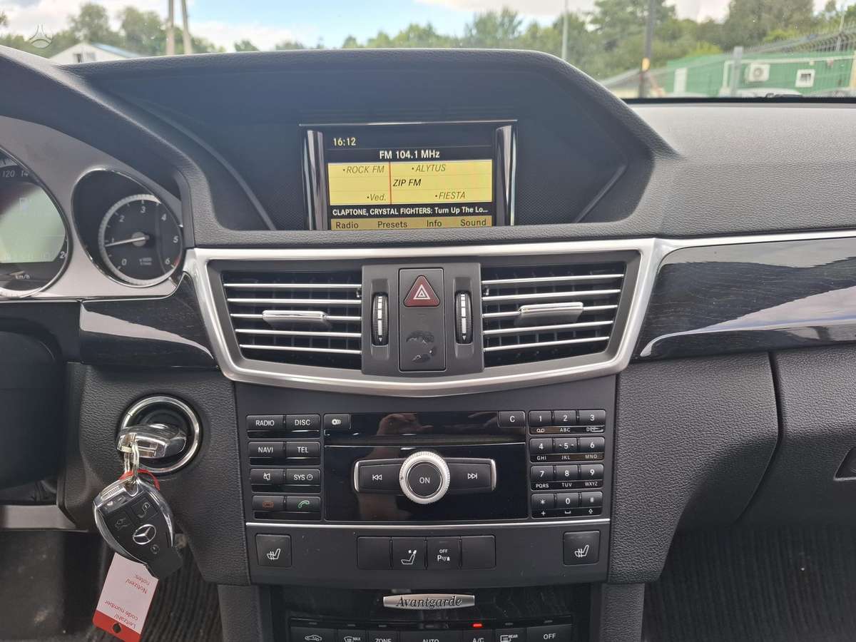 Mercedes-Benz E220, 2.1 l., Универсал