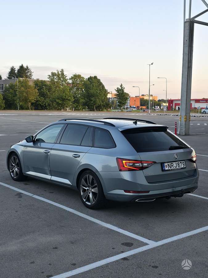 Skoda Superb, 2.0 l., Универсал