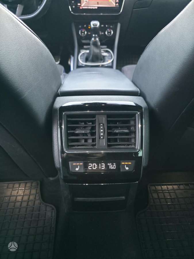 Skoda Superb, 2.0 l., wagon