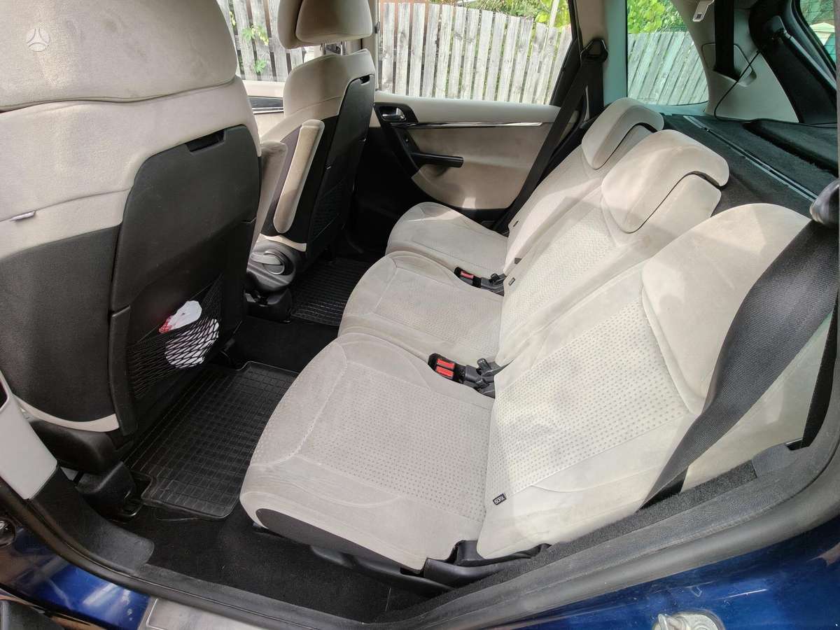 Citroen C4, 2.0 l., Хэтчбек