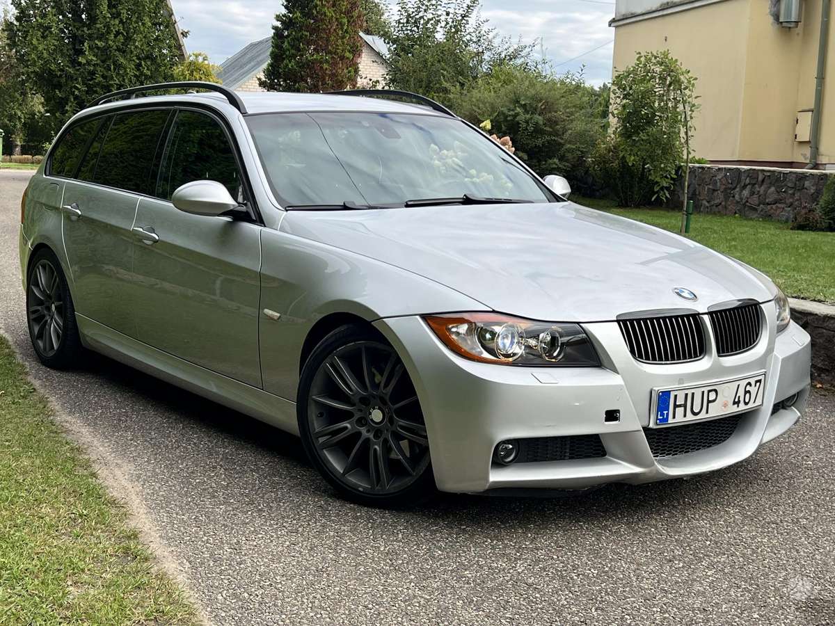 BMW 330, 3.0 l., wagon