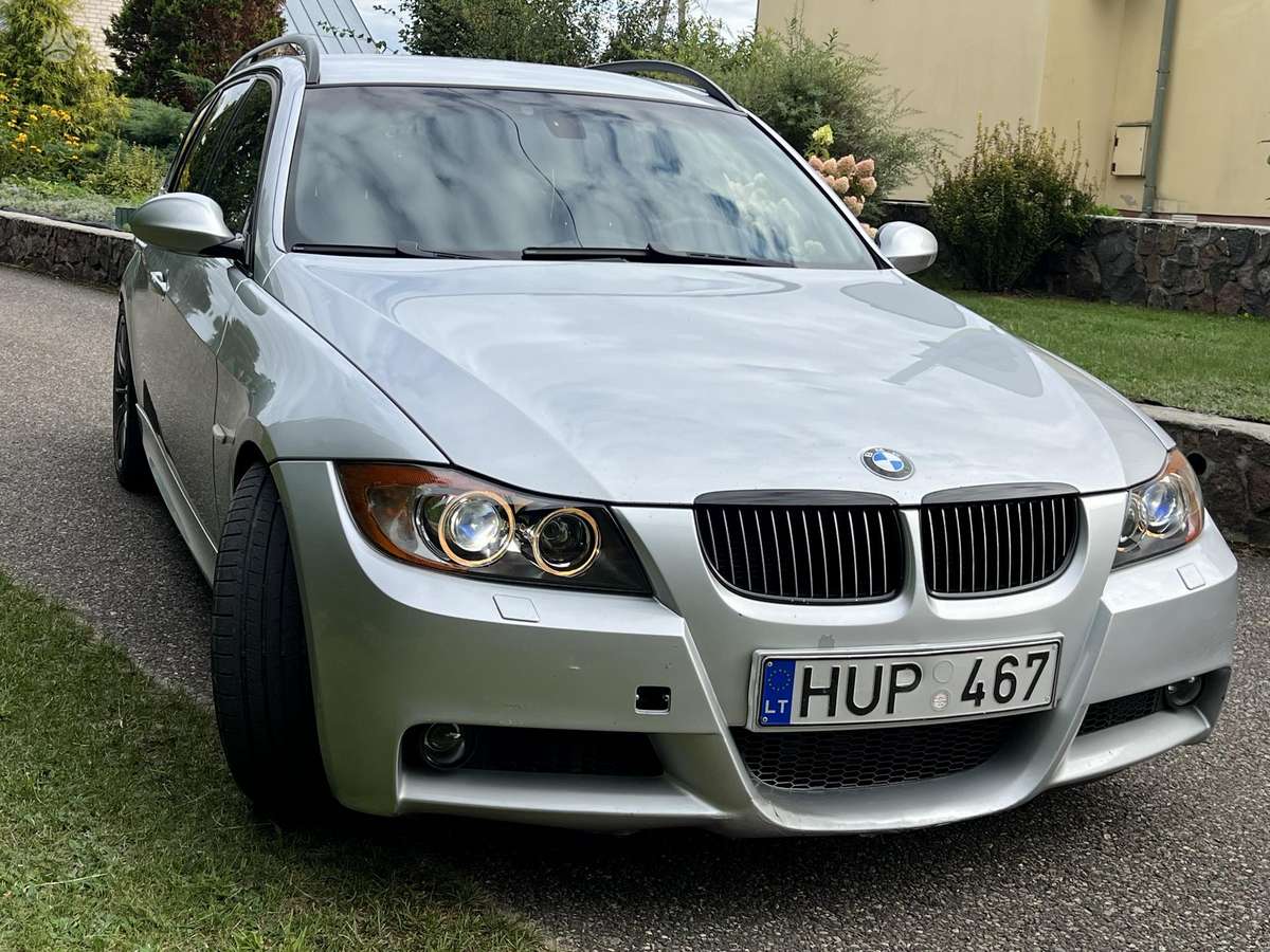 BMW 330, 3.0 l., wagon