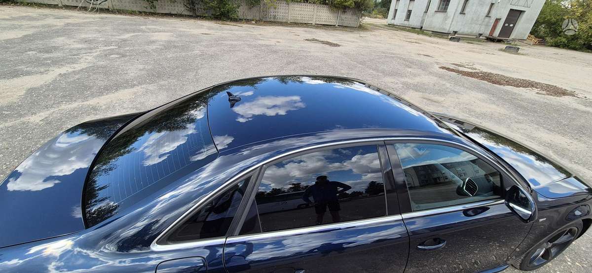 Audi A4, 2.7 l., Седан