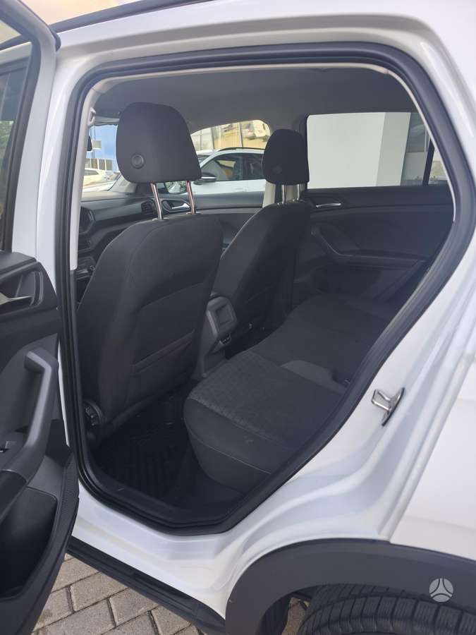 Volkswagen T-Cross - 8