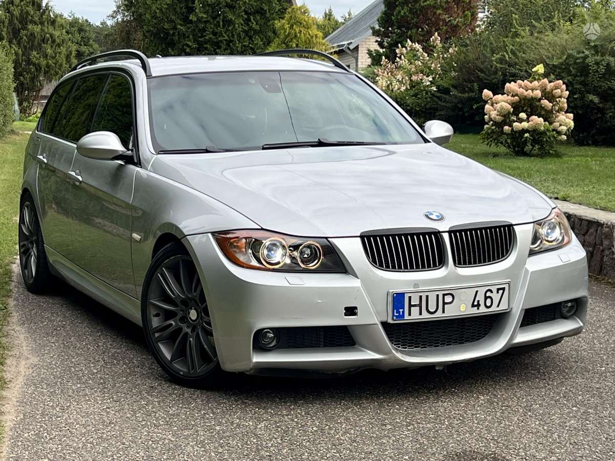 BMW 330, 3.0 l., wagon