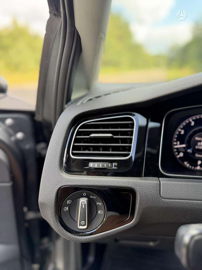 Volkswagen Golf, 1.5 l., Универсал