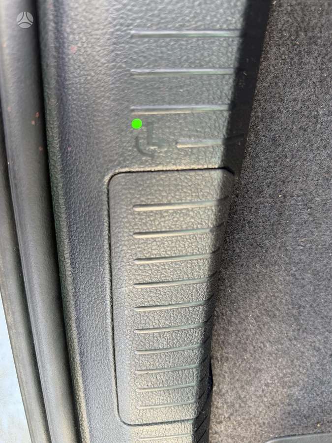 Volkswagen Golf, 1.5 l., Универсал