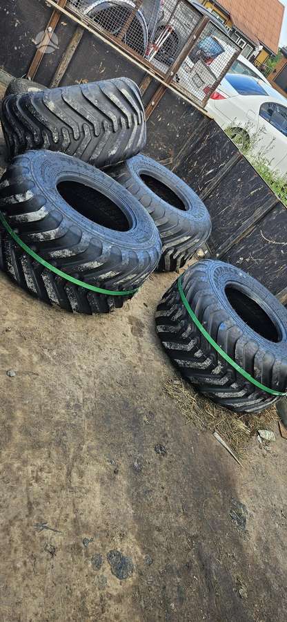 WOLF 800r, mini loaders