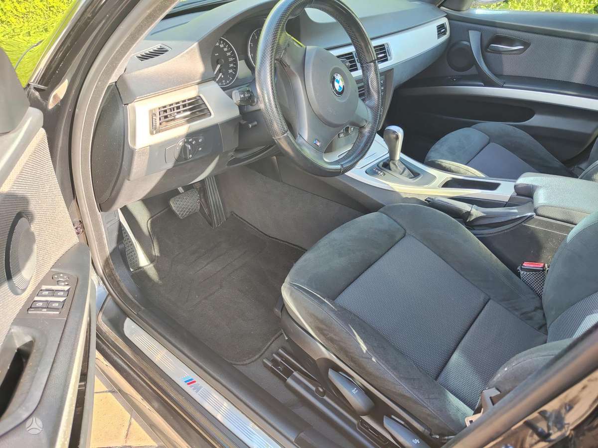 BMW 318, 2.0 l., Седан