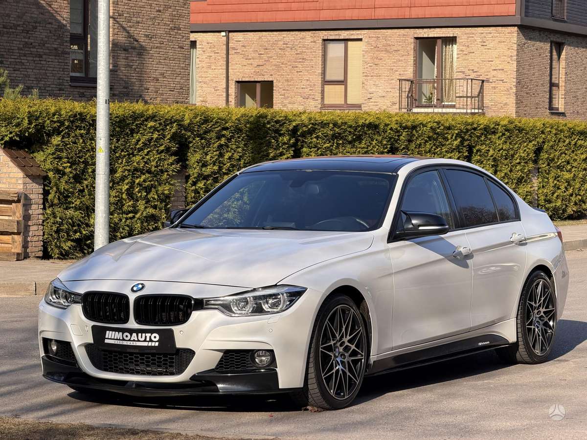 BMW 335, 3.0 l., Седан