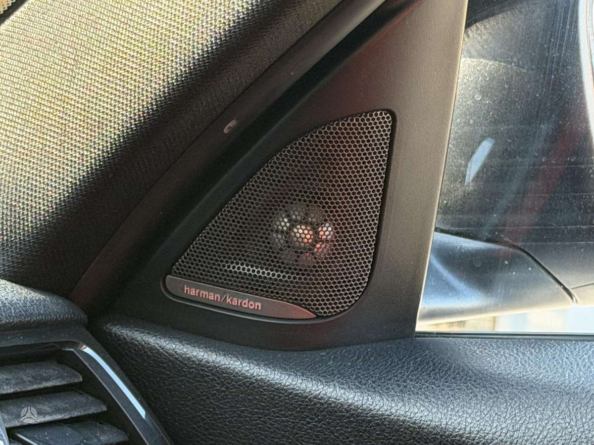 BMW 335 - 7