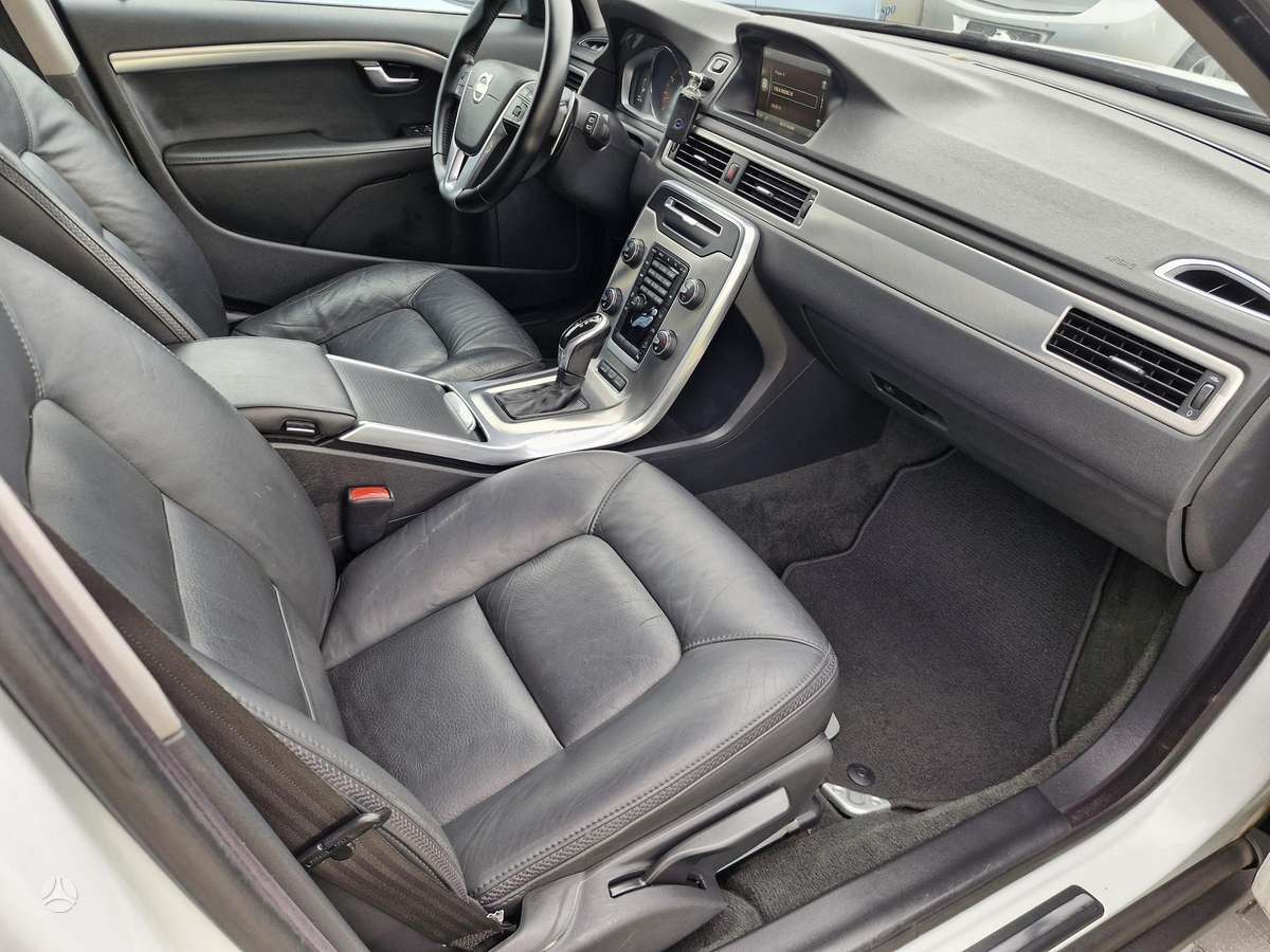 Volvo XC70, 3.0 l., Универсал
