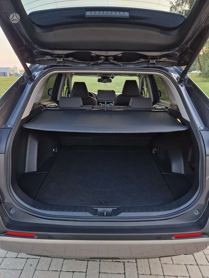 Toyota RAV4 - 12