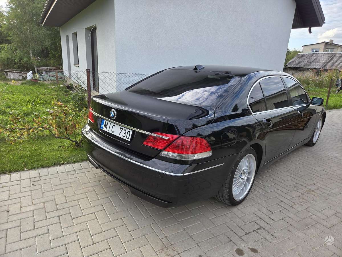 BMW 730, 3.0 l., Седан