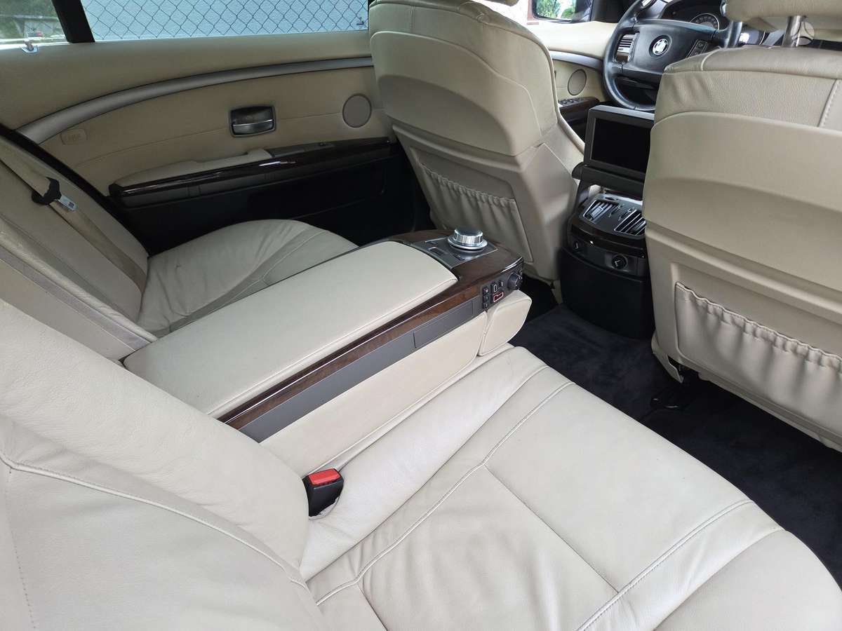 BMW 730, 3.0 l., Седан