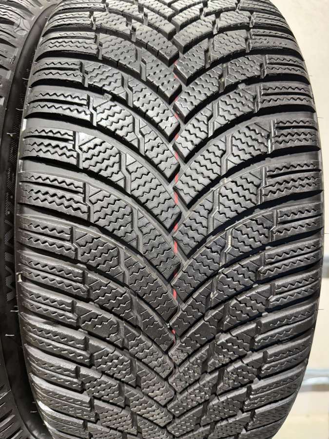 Firestone Winterhawk4/2025m, winter 235/40 R19