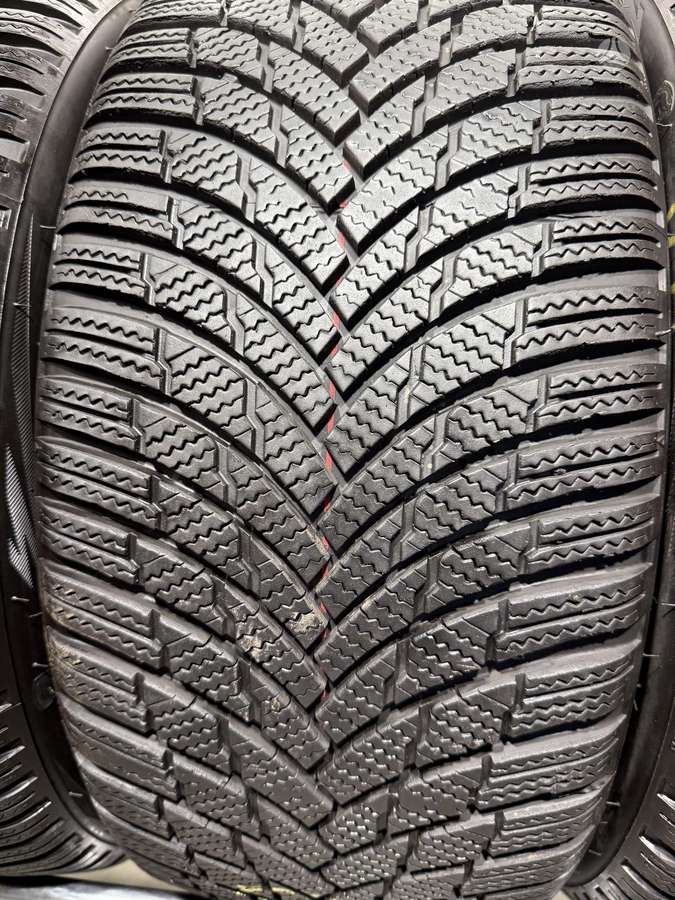 Firestone Winterhawk4/2025m, winter 235/40 R19
