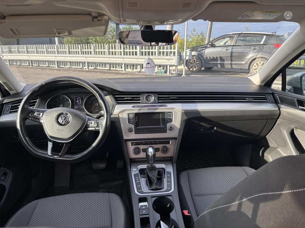 Volkswagen Passat - 6