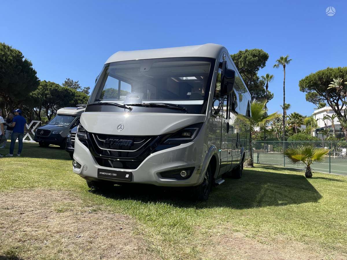 Hymer B-MC I 580, campers