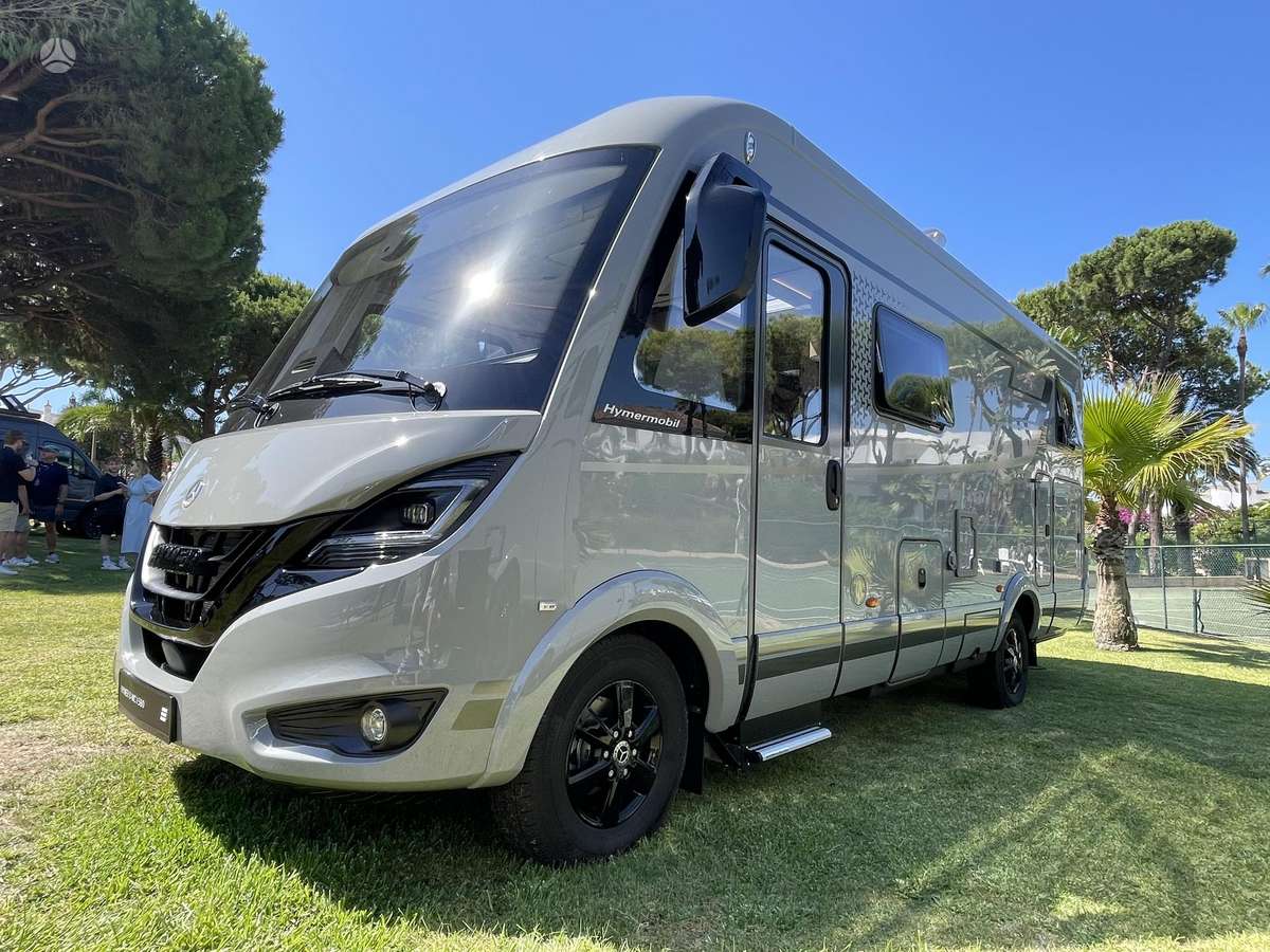 Hymer B-MC I 580, campers