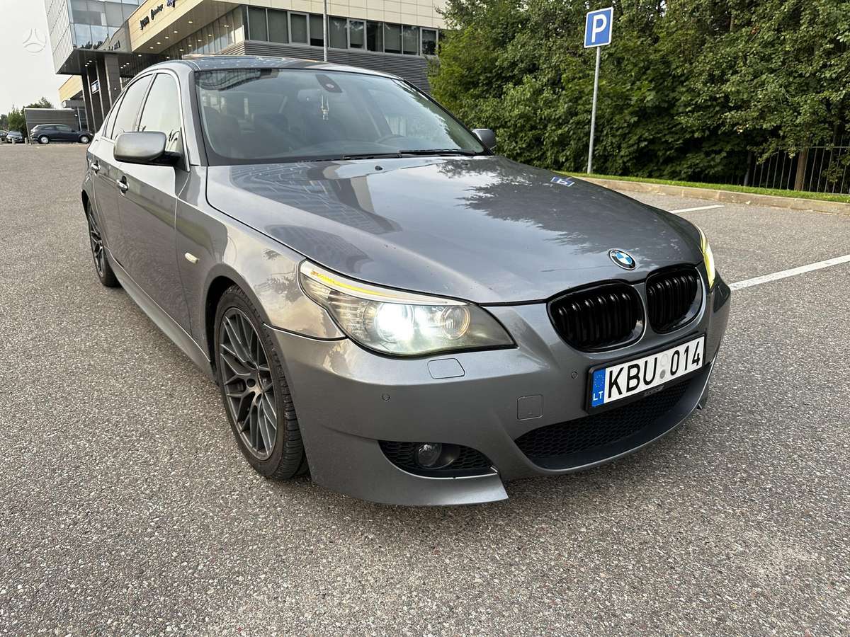 BMW 520, 2.0 l., Седан