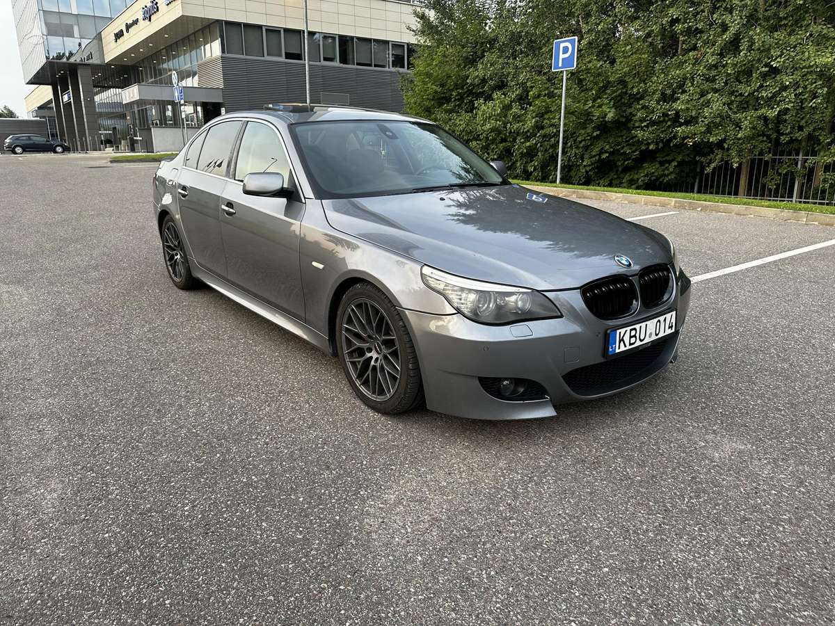 BMW 520, 2.0 l., Седан