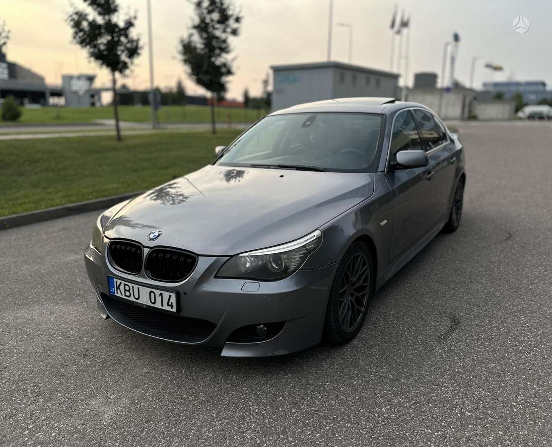 BMW 520, 2.0 l., Седан