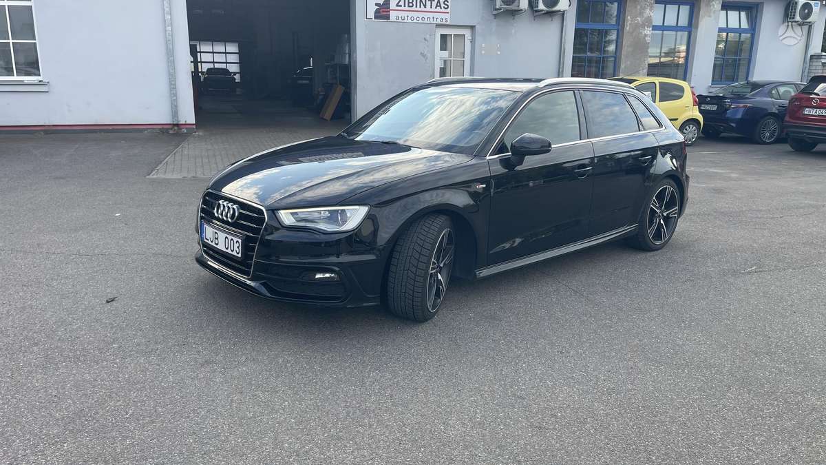 Audi A3, 1.6 l., hatchback