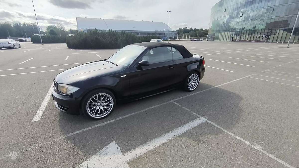 BMW 118, 2.0 l., Кабриолет