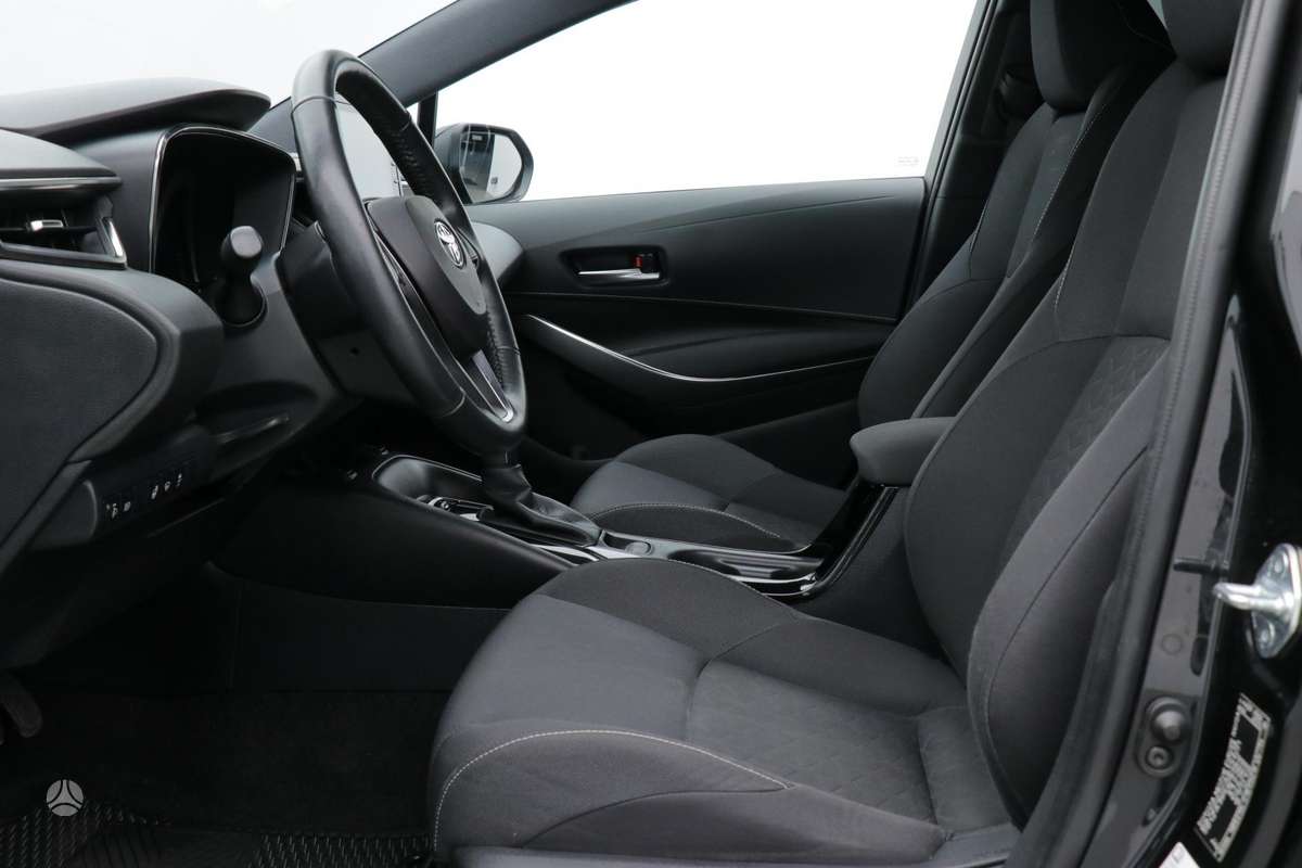 Toyota Corolla, 1.2 l., Универсал