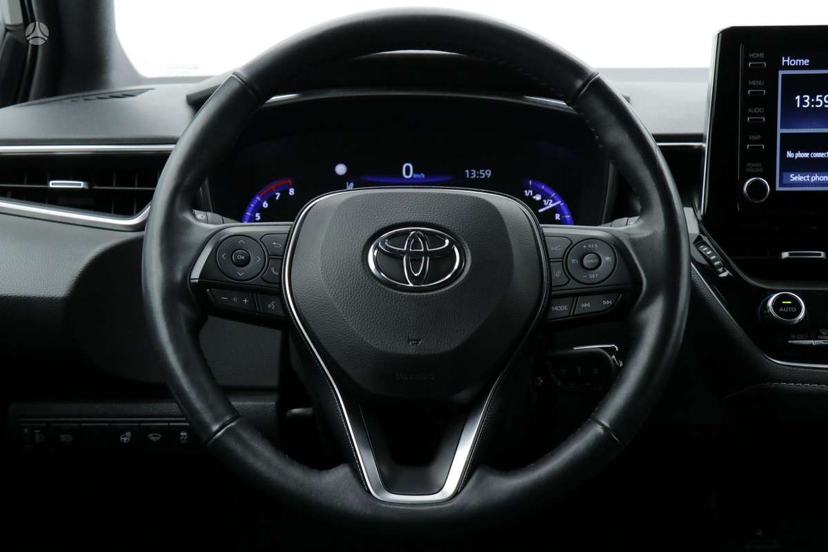 Toyota Corolla, 1.2 l., Универсал