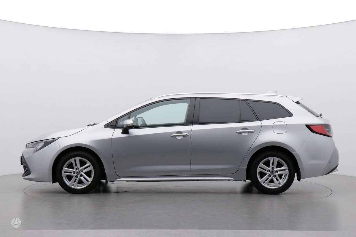 Toyota Corolla, 1.2 l., Универсал