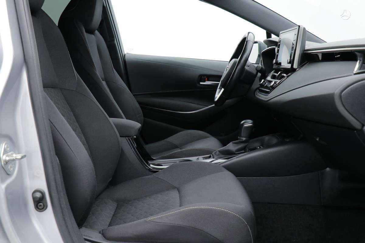 Toyota Corolla, 1.2 l., Универсал