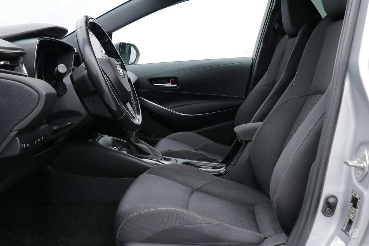 Toyota Corolla, 1.2 l., Универсал