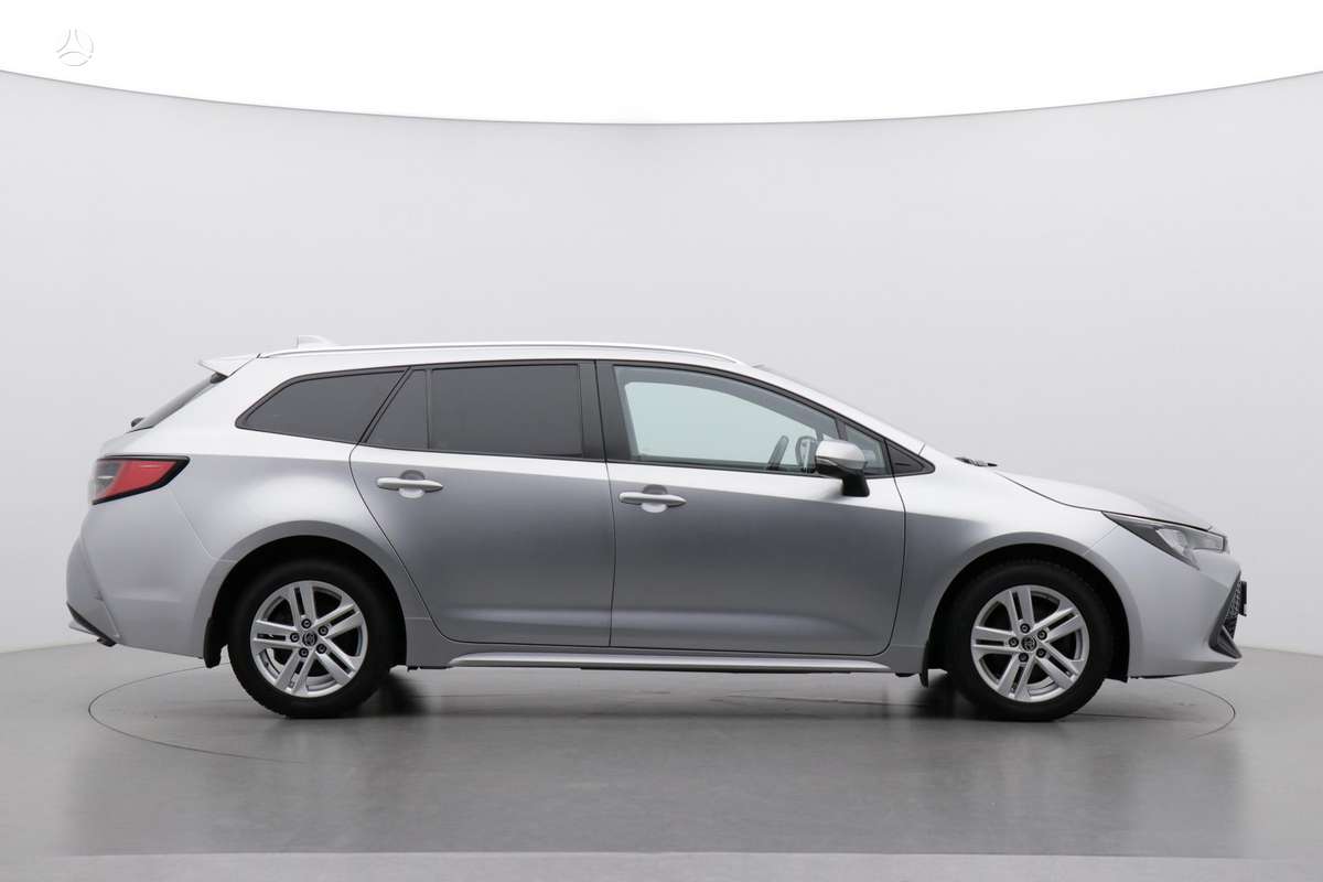 Toyota Corolla, 1.2 l., Универсал