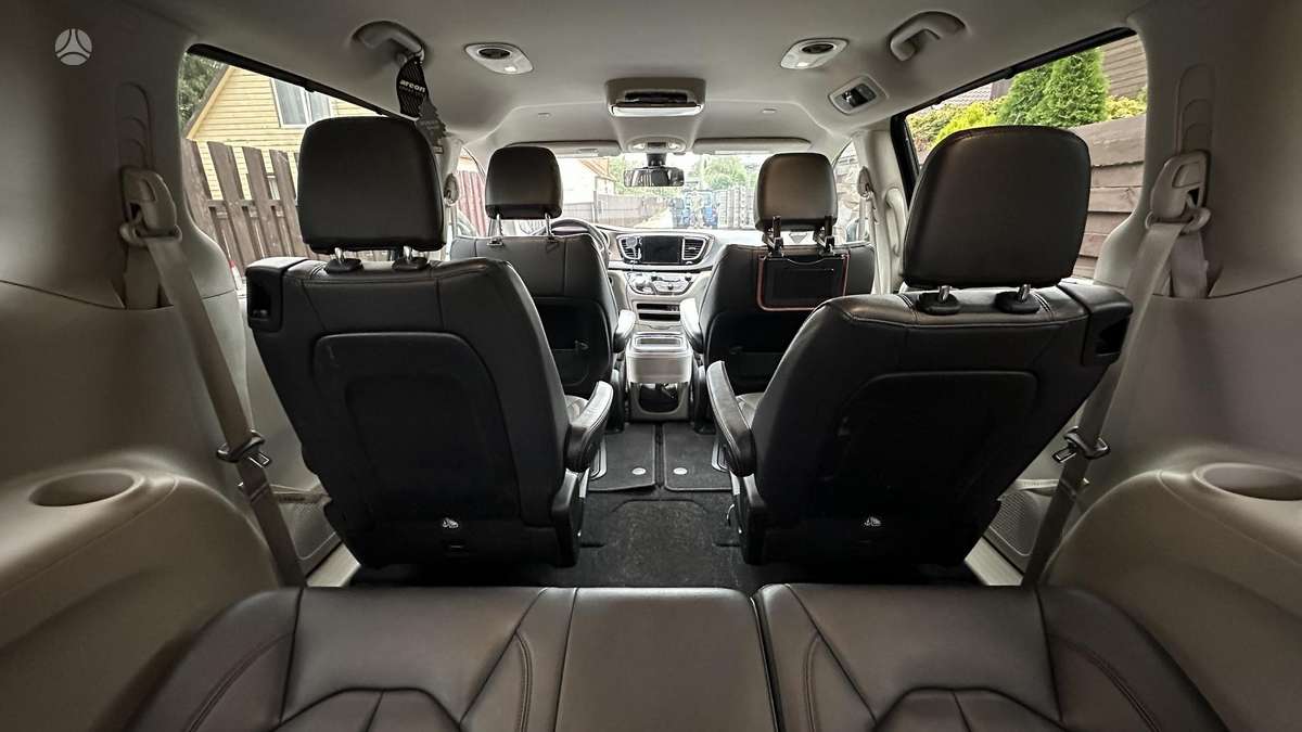 Chrysler Pacifica, 3.6 l., Минивэн
