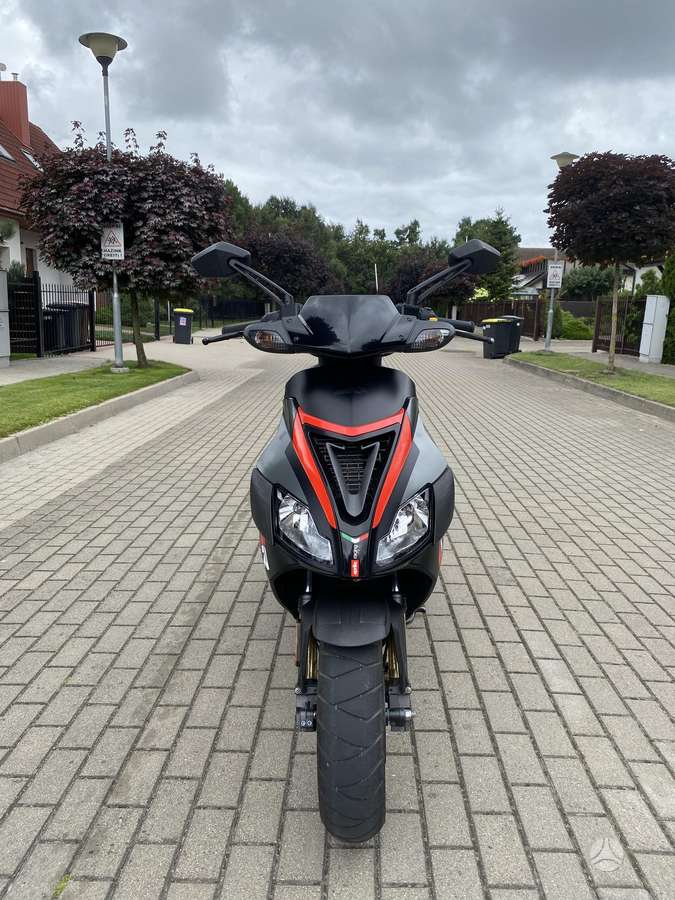 Aprilia SR 50cc, scooters / mopeds