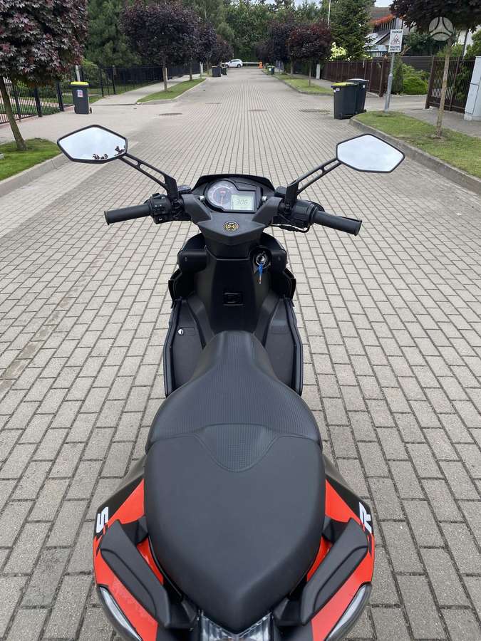 Aprilia SR 50cc, scooters / mopeds